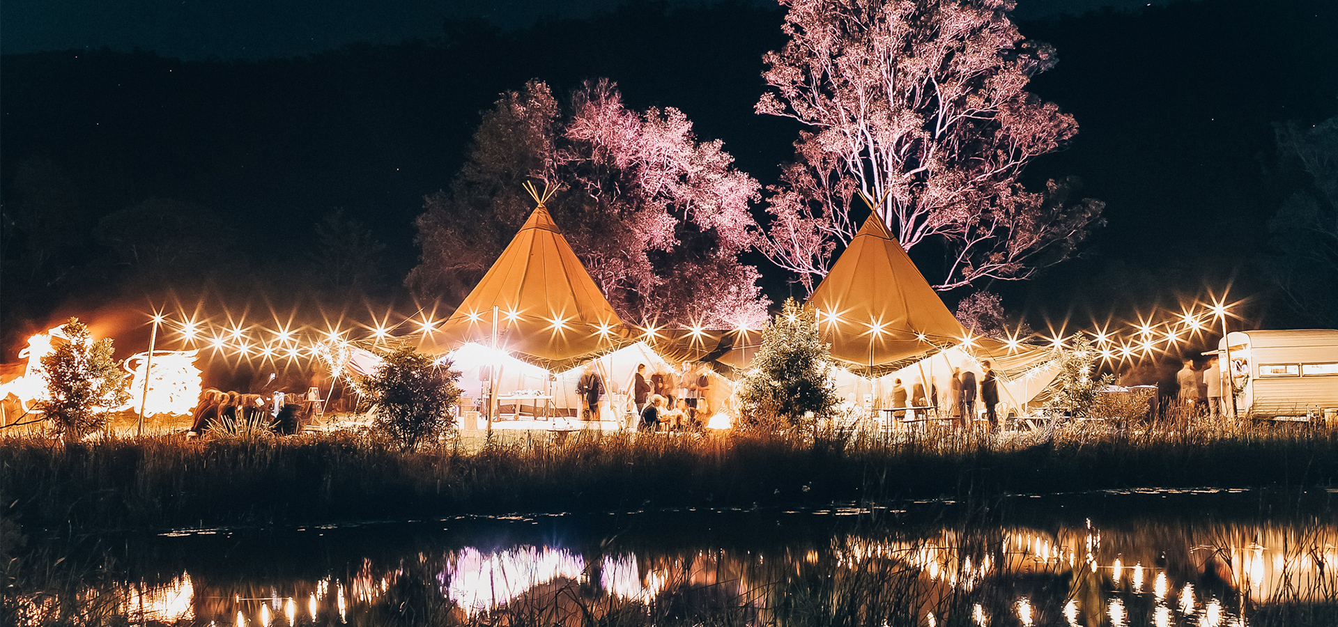 gold-coast-wedding-venue-tipis