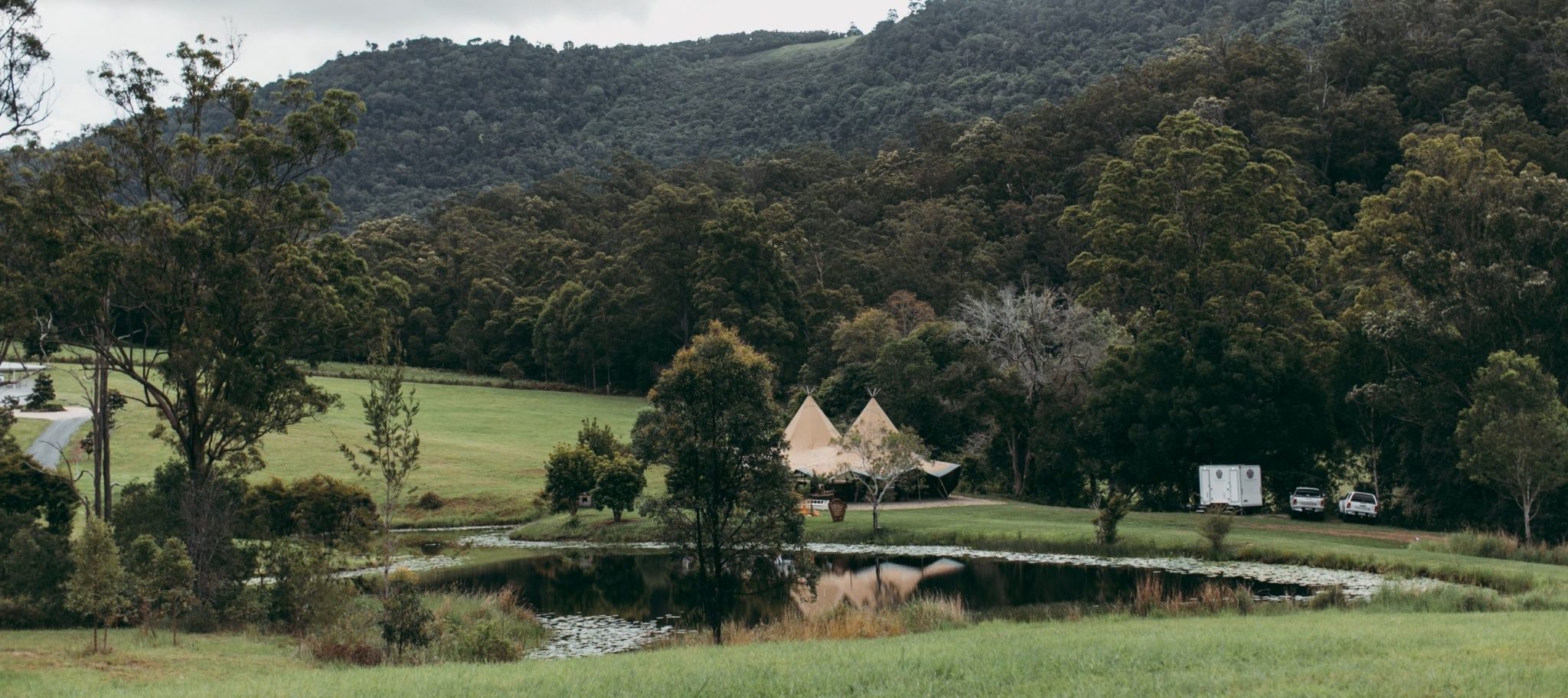 Why are Paddock Weddings on the Gold Coast so popular? The Gold Coast Farm House